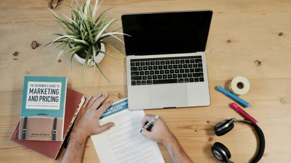 Sertifikasi TOT BNSP Dilaksanakan Online? Inilah Cara Mudah Jadi Trainer Bersertifikat Resmi