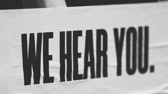 Strategi Memberi Feedback Konstruktif ala Trainer Profesional – Panduan untuk Meningkatkan Kinerja dan Relasi